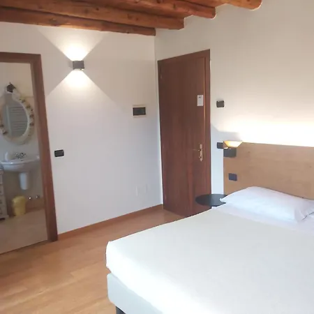La Casa Vecchia * فالدوبياديني
