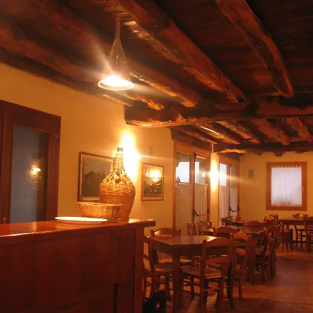 La Casa Vecchia Lantgård Valdobbiadene