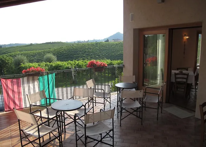 Alloggio per agriturismo La Casa Vecchia *